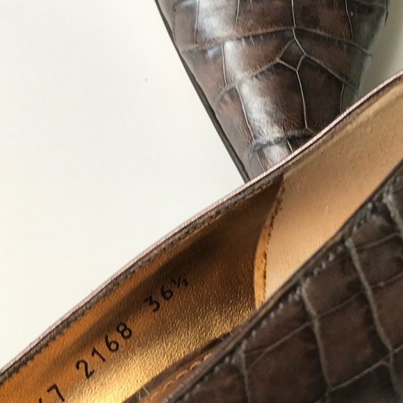 Dolce & Gabbana Crocodile Leather High Heel - Picture 4 of 9